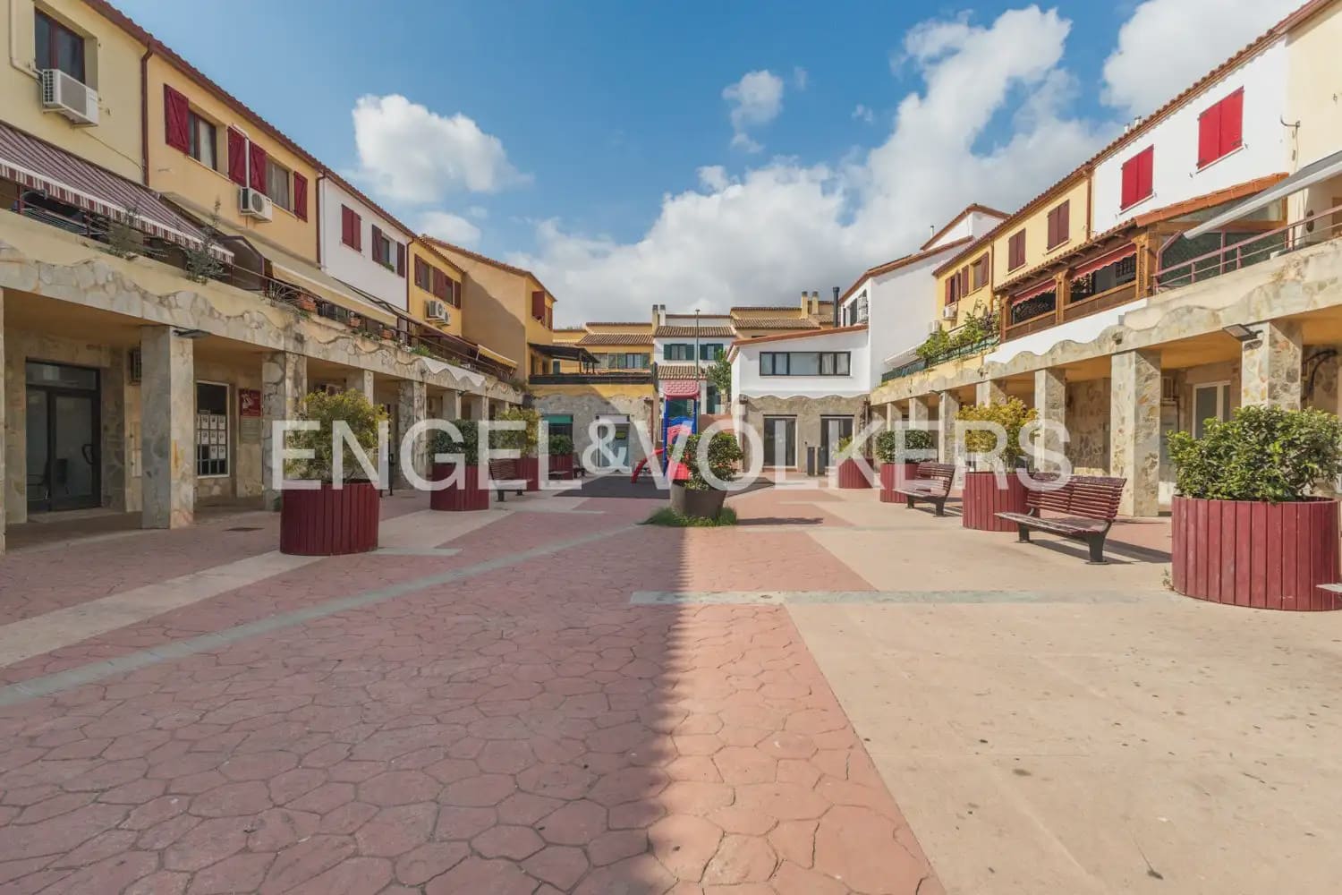 Pareado de 3 habitaciones en Riba-roja de Túria en venta con piscina garaje - 475.000 € (Ref: 9978048)