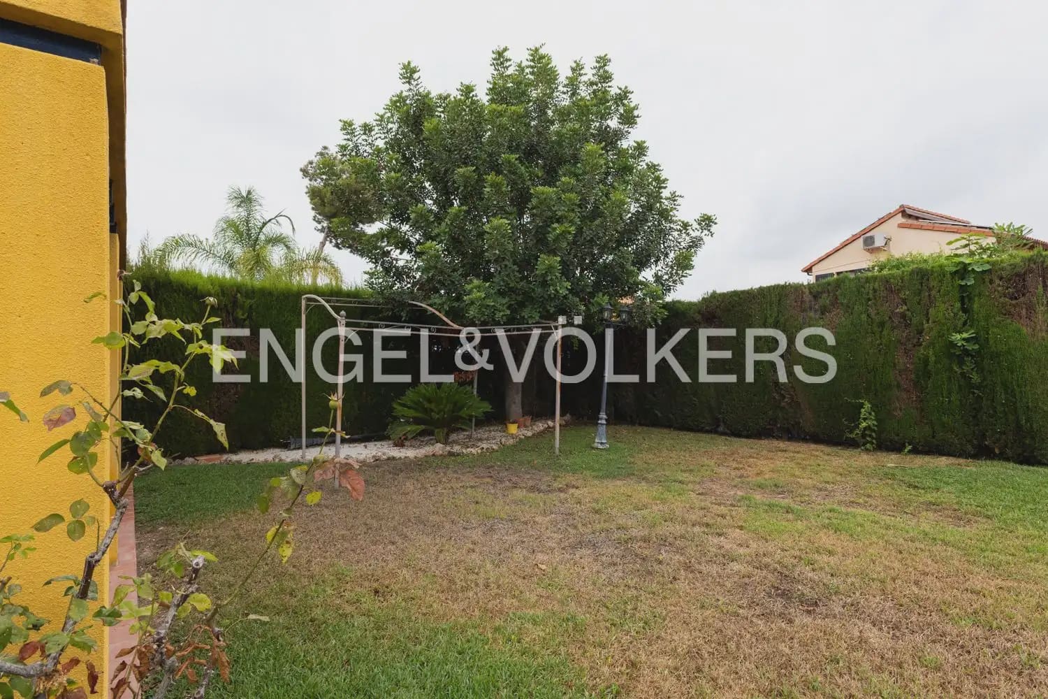 Pareado de 3 habitaciones en Riba-roja de Túria en venta con piscina garaje - 475.000 € (Ref: 9978048)