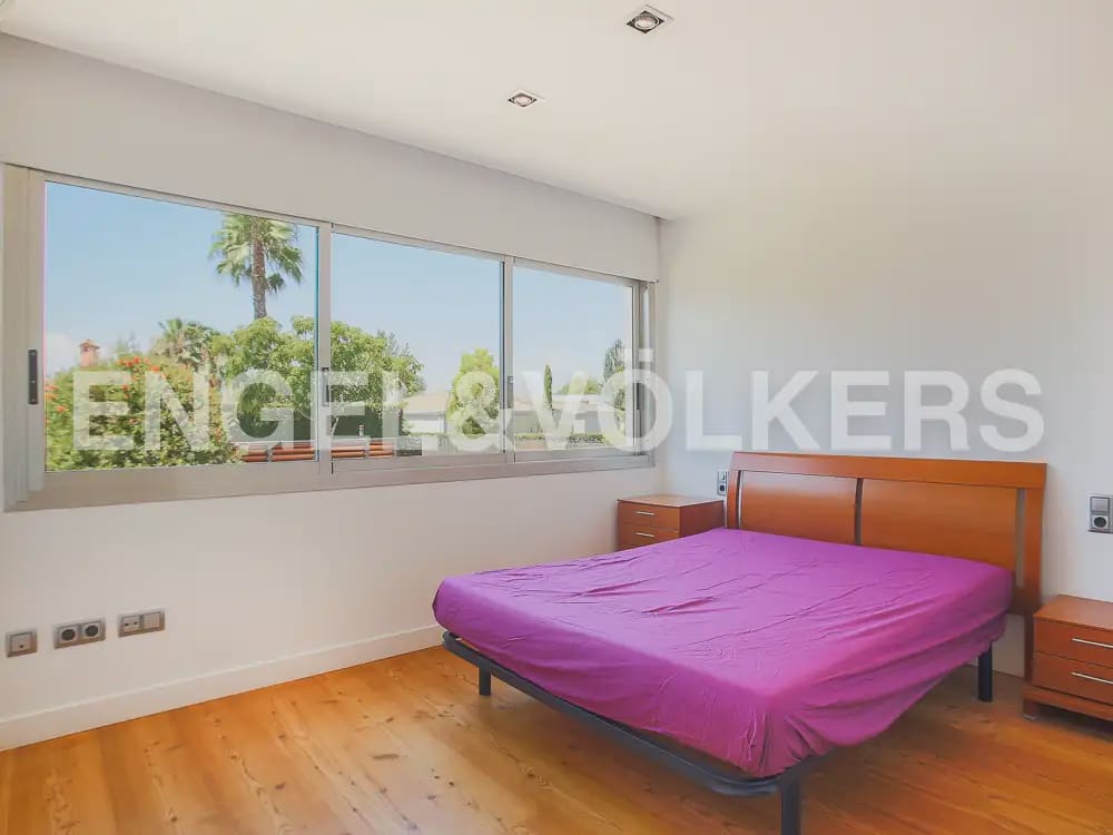 5 soveværelse Villa til leje i Betera med swimmingpool garage - € 5.500 (Ref: 9980525)