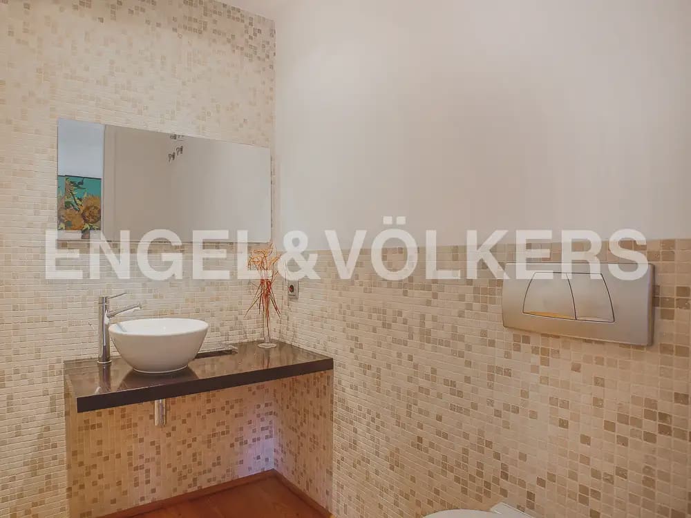 5 soveværelse Villa til leje i Betera med swimmingpool garage - € 5.500 (Ref: 9980525)