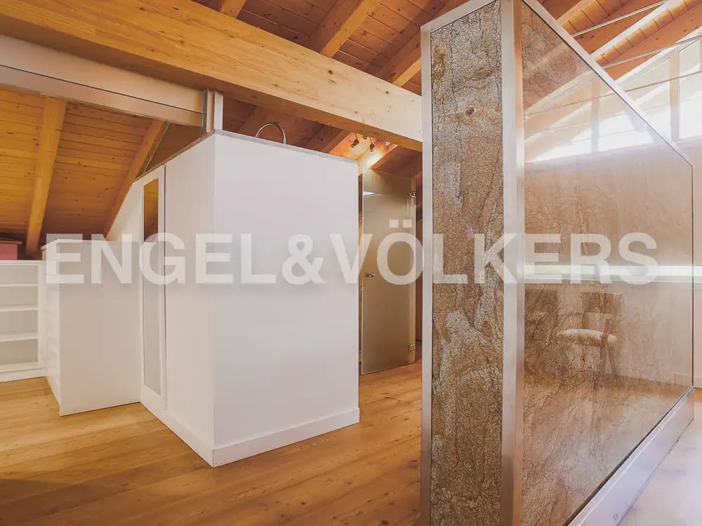5 soveværelse Villa til leje i Betera med swimmingpool garage - € 5.500 (Ref: 9980525)