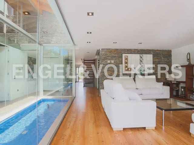 5 soverom Villa til leie i Bétera med svømmebasseng garasje - € 5 500 (Ref: 9980525)