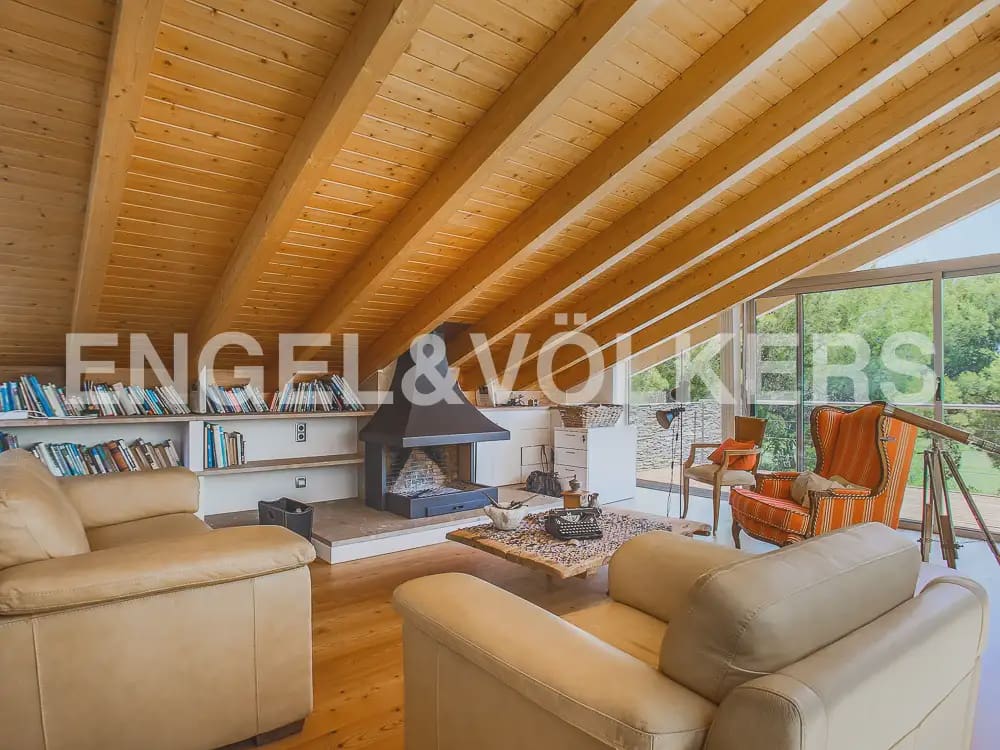 5 soveværelse Villa til leje i Betera med swimmingpool garage - € 5.500 (Ref: 9980525)