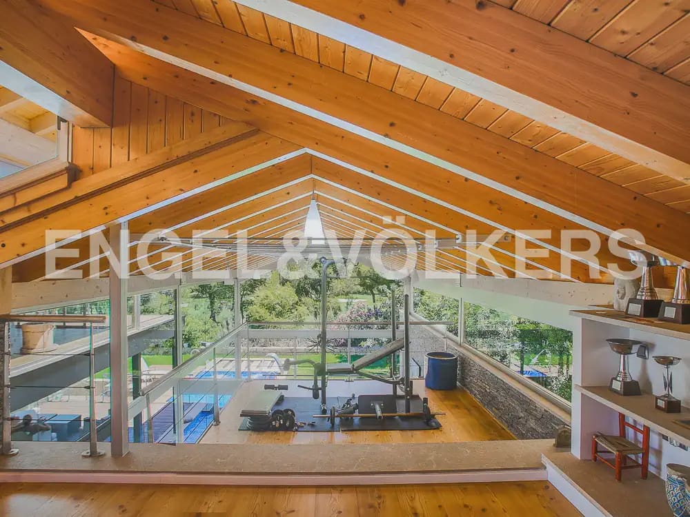 5 soveværelse Villa til leje i Betera med swimmingpool garage - € 5.500 (Ref: 9980525)