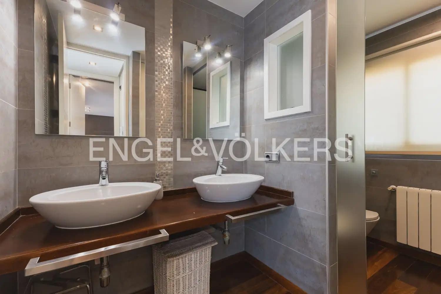 6 Zimmer Haus zu verkaufen in Massamagrell mit Garage - 565.000 € (Ref: 9981309)
