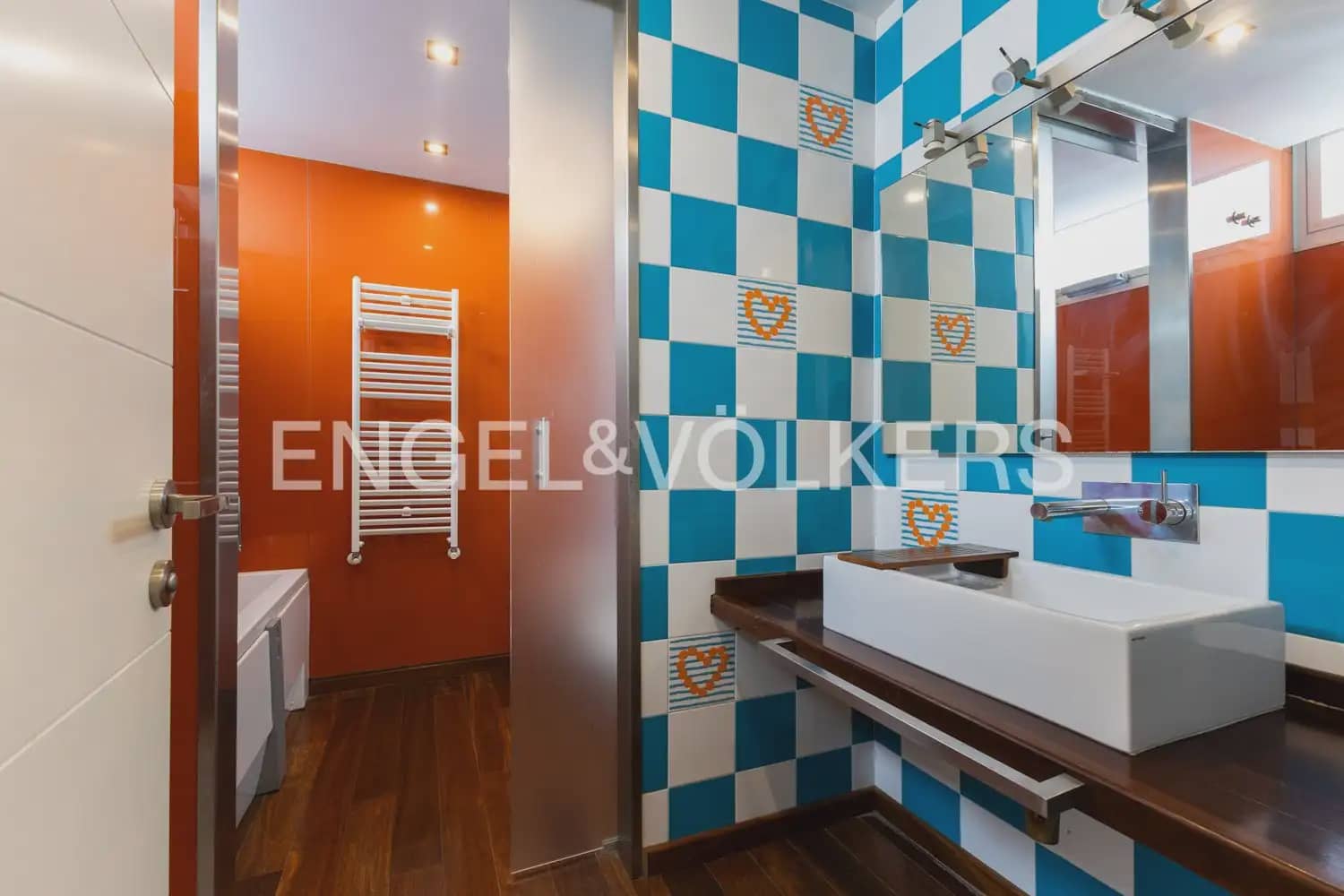 6 Zimmer Haus zu verkaufen in Massamagrell mit Garage - 565.000 € (Ref: 9981309)