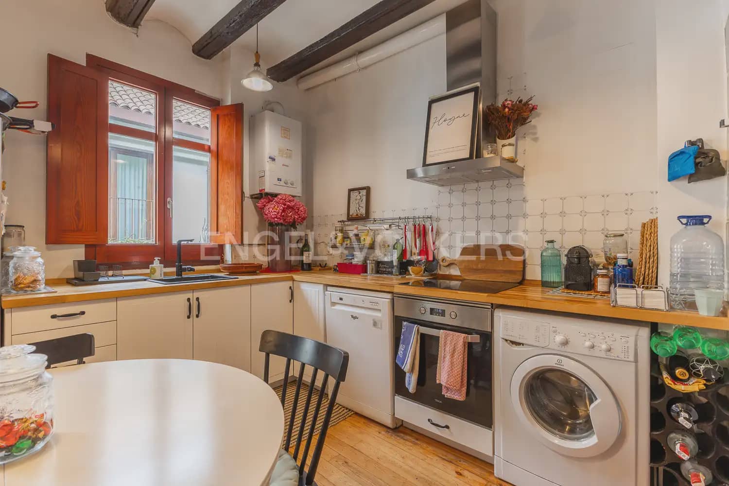 2 makuuhuone Asunto vuokrattavana paikassa Valencia kaupunki - 1 500 € (Ref: 9981539)