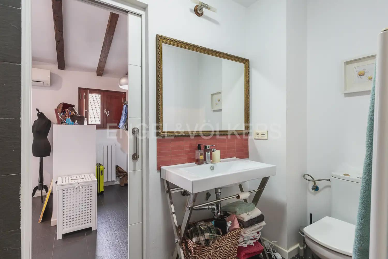 2 makuuhuone Asunto vuokrattavana paikassa Valencia kaupunki - 1 500 € (Ref: 9981539)