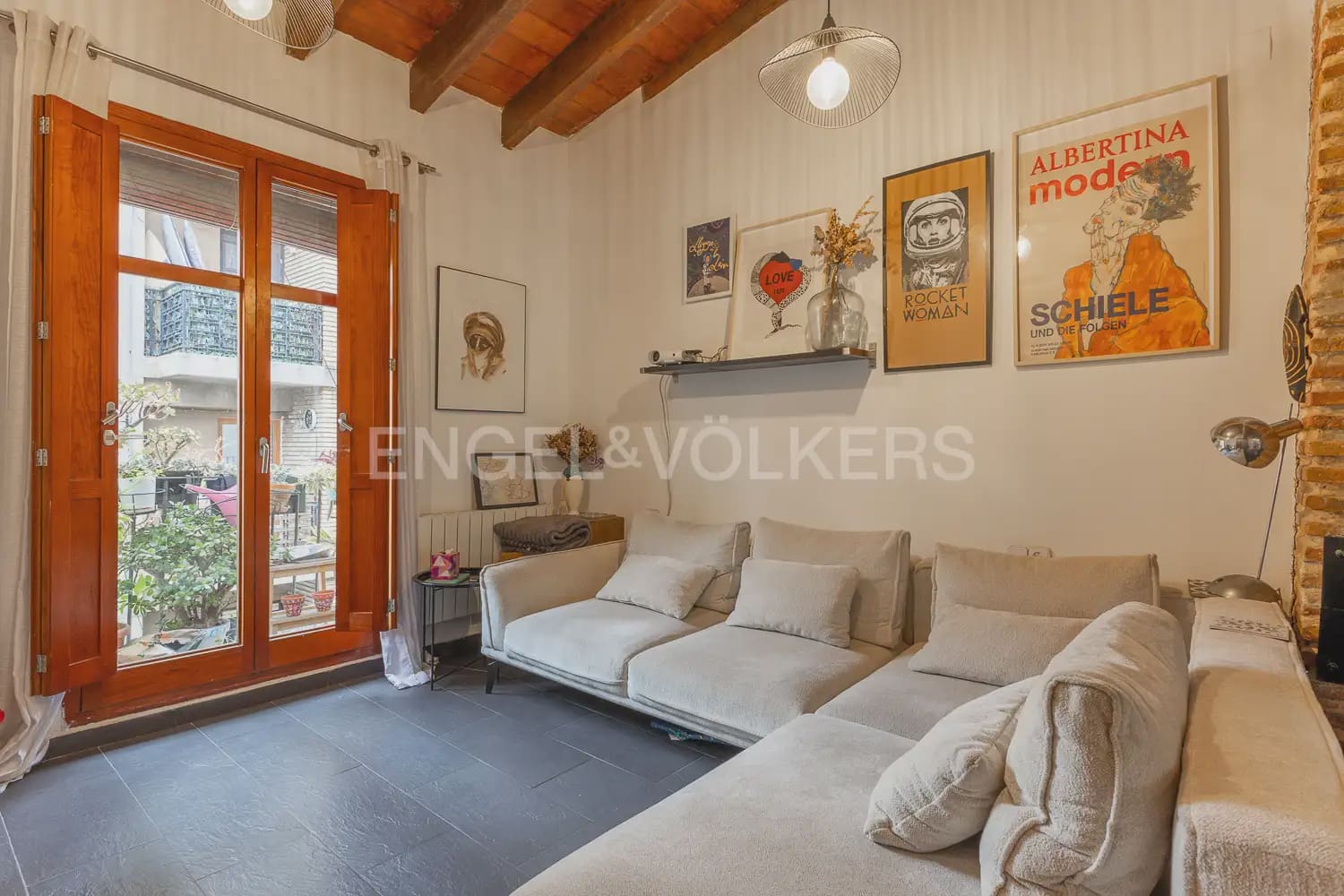 2 makuuhuone Asunto vuokrattavana paikassa Valencia kaupunki - 1 500 € (Ref: 9981539)