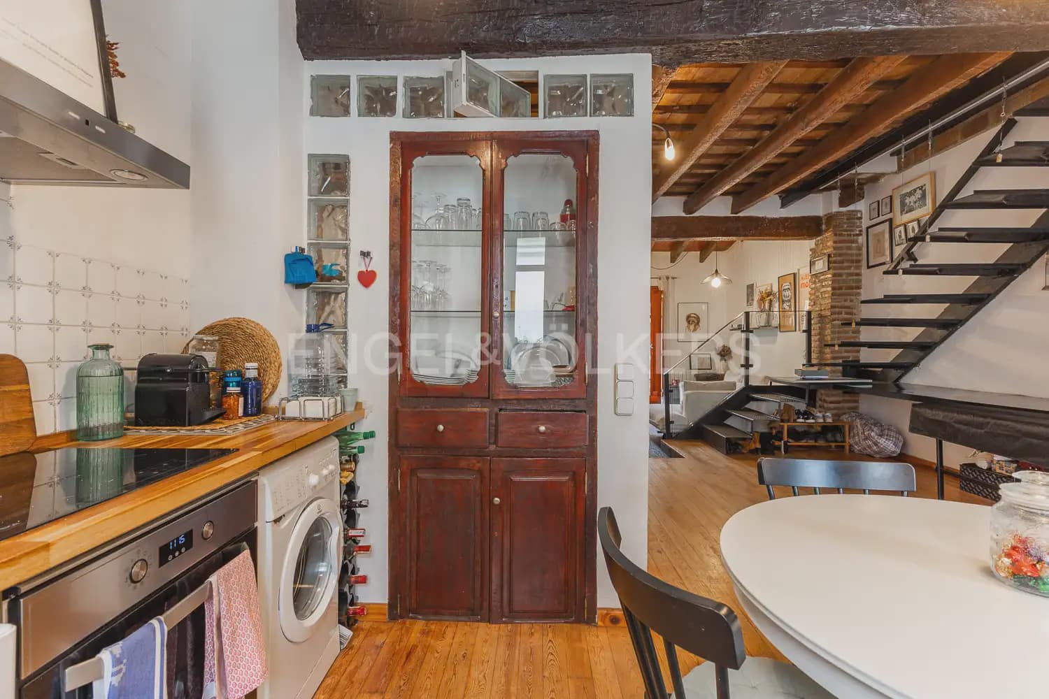 2 makuuhuone Asunto vuokrattavana paikassa Valencia kaupunki - 1 500 € (Ref: 9981539)