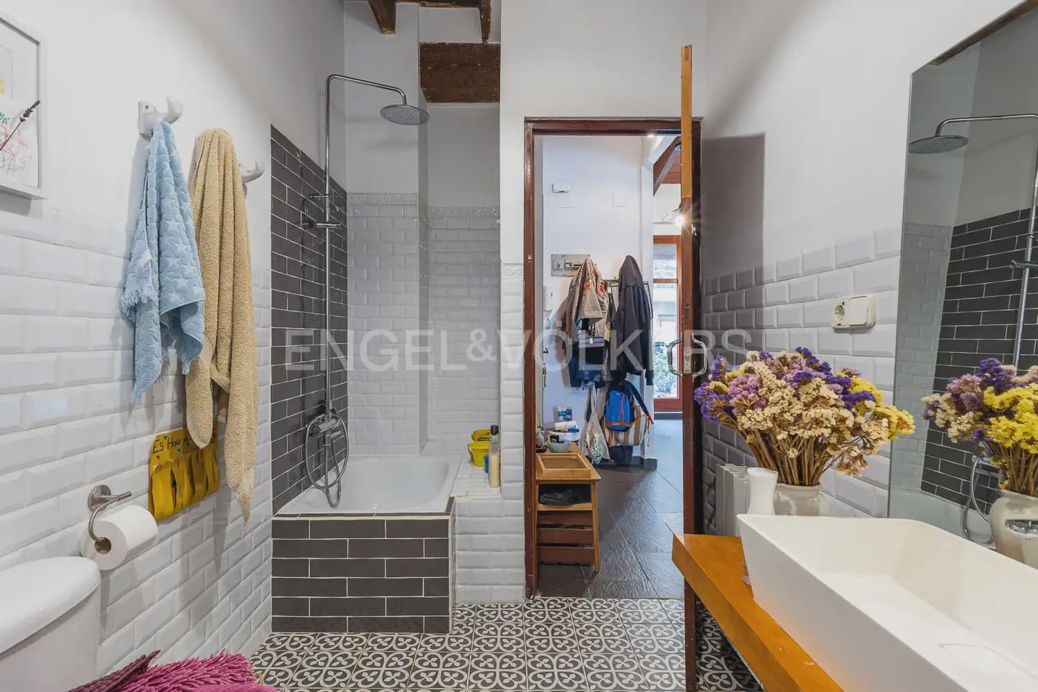 2 makuuhuone Asunto vuokrattavana paikassa Valencia kaupunki - 1 500 € (Ref: 9981539)