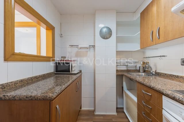 1 soveværelse Lejlighed til leje i Sant Antoni, Valencia by - € 1.000 (Ref: 9981540)