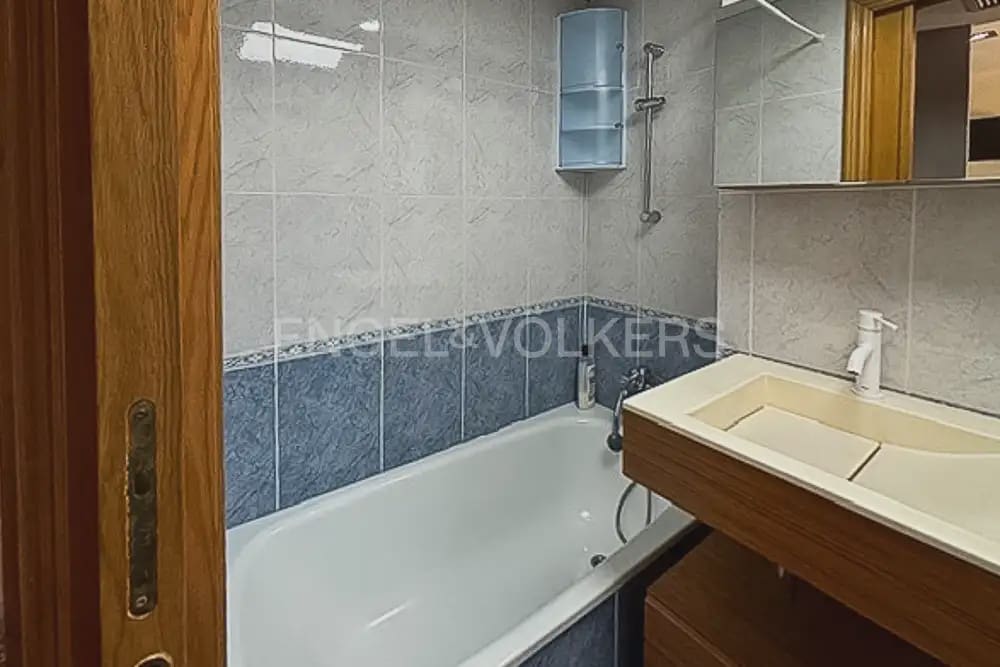 2 makuuhuone Kattohuoneisto vuokrattavana paikassa Valencia kaupunki mukana 
autotalli - 1 400 € (Ref: 9981541)