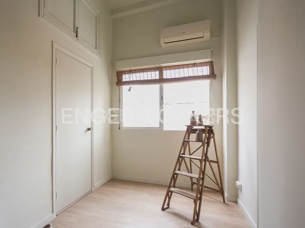 1 makuuhuone Asunto vuokrattavana paikassa Valencia kaupunki - 1 700 € (Ref: 9981616)
