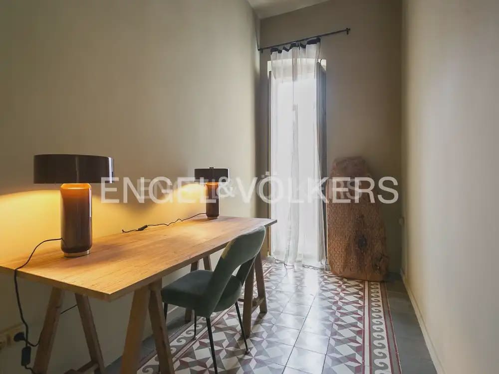 1 makuuhuone Asunto vuokrattavana paikassa Valencia kaupunki - 1 700 € (Ref: 9981616)