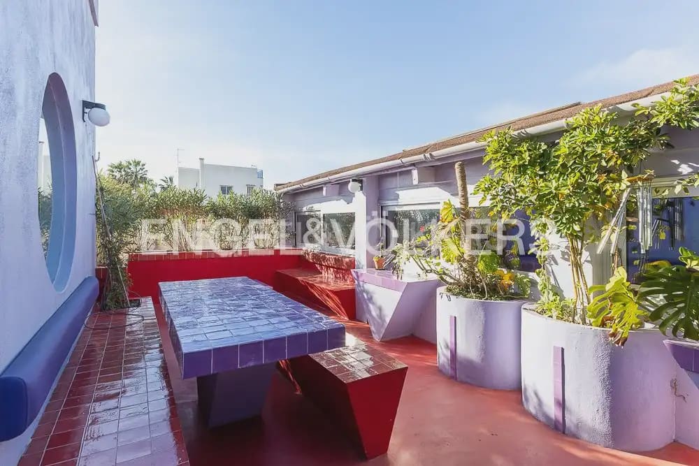 Casa de 5 habitaciones en València ciudad en venta con garaje - 1.300.000 € (Ref: 9981618)