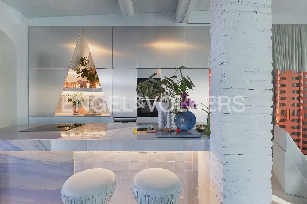 Casa de 5 habitaciones en València ciudad en venta con garaje - 1.300.000 € (Ref: 9981618)