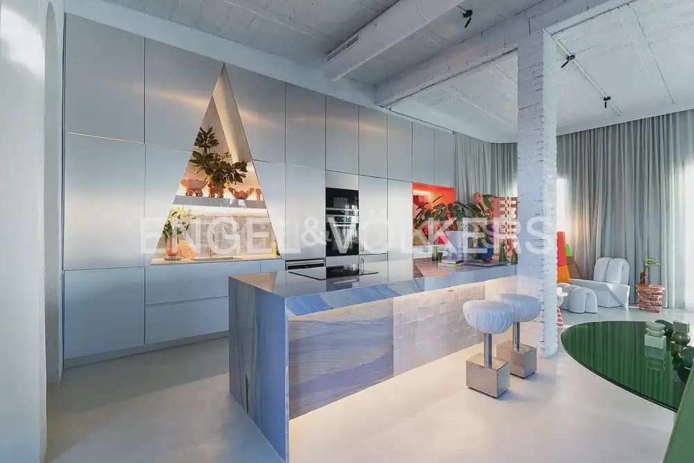 Casa de 5 habitaciones en València ciudad en venta con garaje - 1.300.000 € (Ref: 9981618)