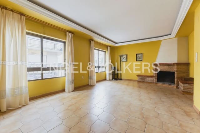 6 slaapkamer Appartement te koop in Oliva Pueblo, Oliva - € 359.000 (Ref: 9983202)