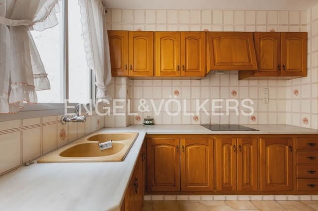 6 slaapkamer Appartement te koop in Oliva Pueblo, Oliva - € 359.000 (Ref: 9983202)