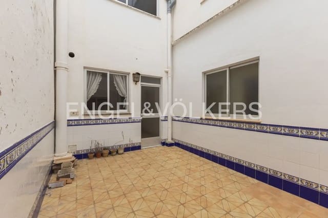 6 slaapkamer Appartement te koop in Oliva Pueblo, Oliva - € 359.000 (Ref: 9983202)