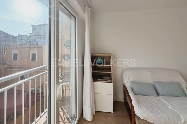 2 slaapkamer Flat te huur in Cabanyal-Canyamelar, Valencia stad - € 1.200 (Ref: 9983272)
