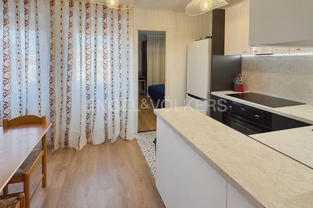2 slaapkamer Flat te huur in Cabanyal-Canyamelar, Valencia stad - € 1.200 (Ref: 9983272)