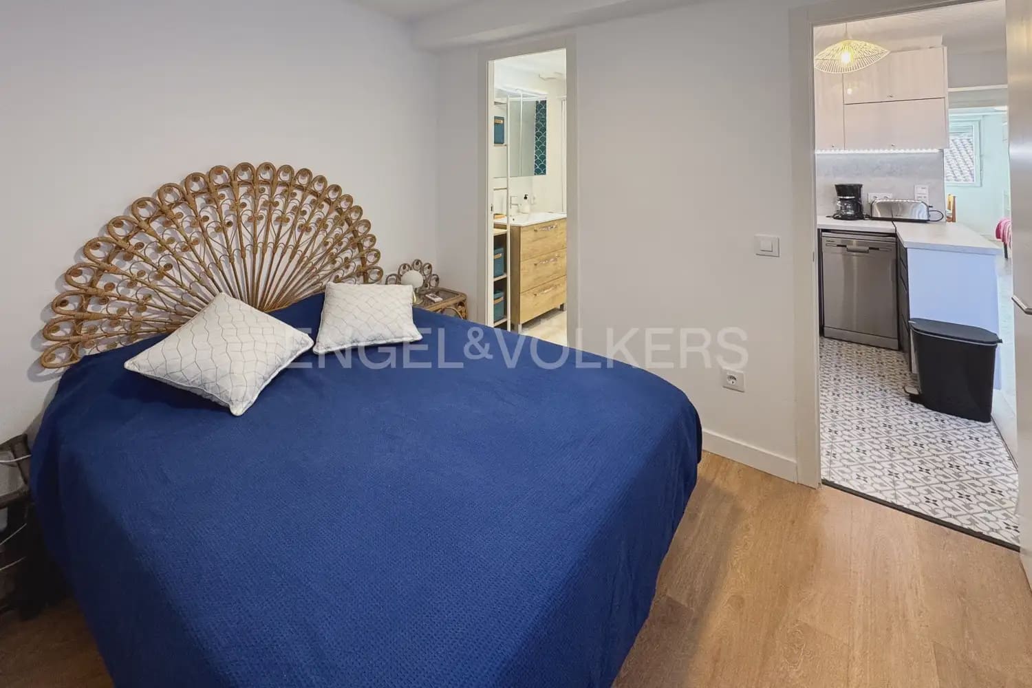 2 soveværelse Lejlighed til leje i Valencia by - € 1.200 (Ref: 9983272)