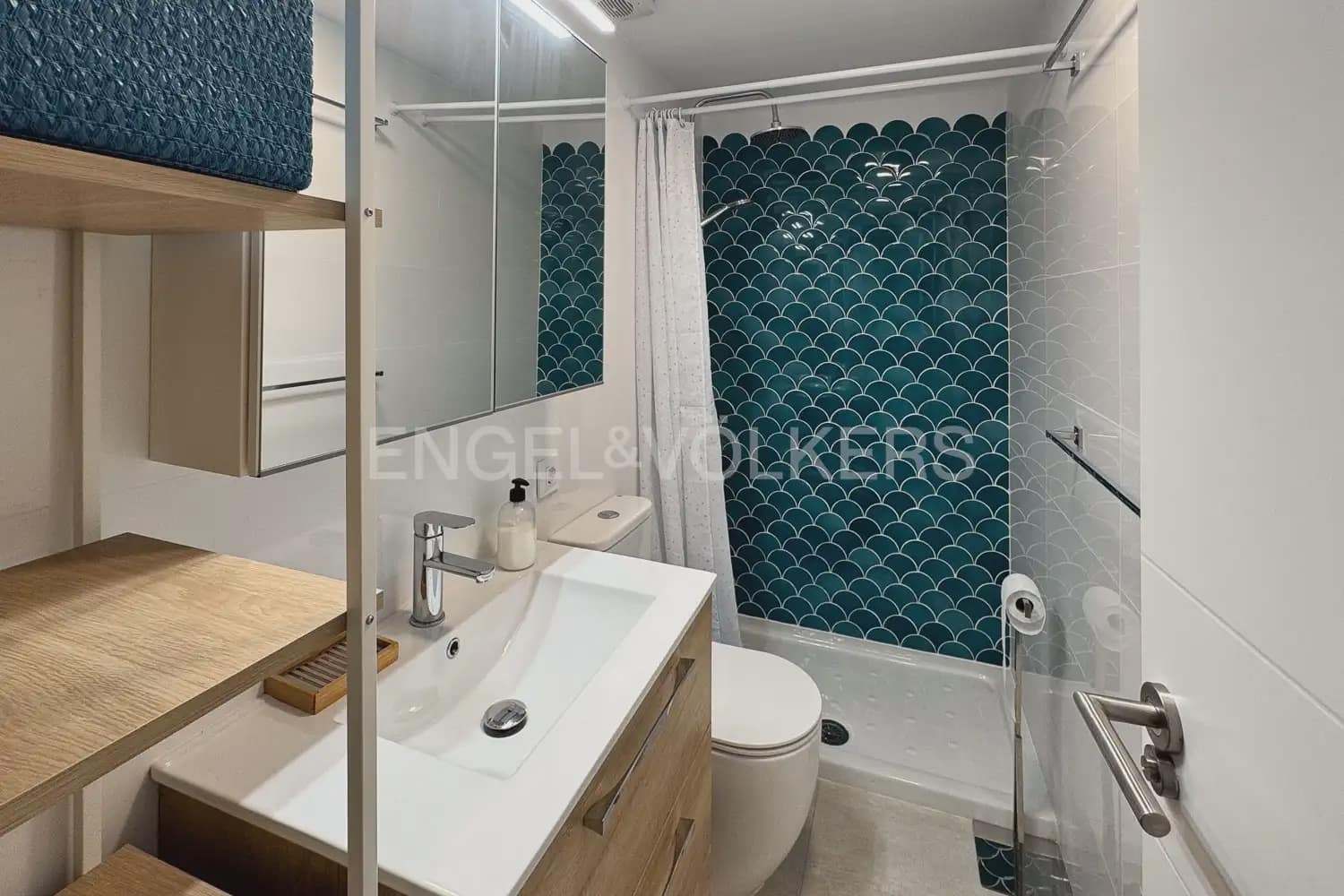 2 soveværelse Lejlighed til leje i Valencia by - € 1.200 (Ref: 9983272)