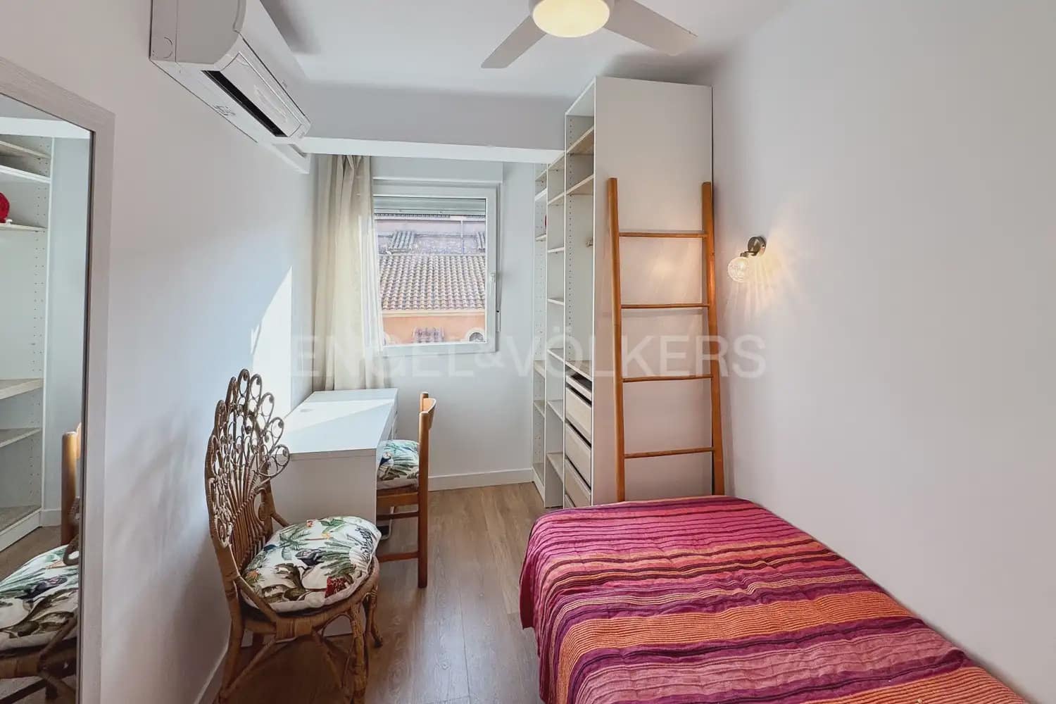 2 soveværelse Lejlighed til leje i Valencia by - € 1.200 (Ref: 9983272)