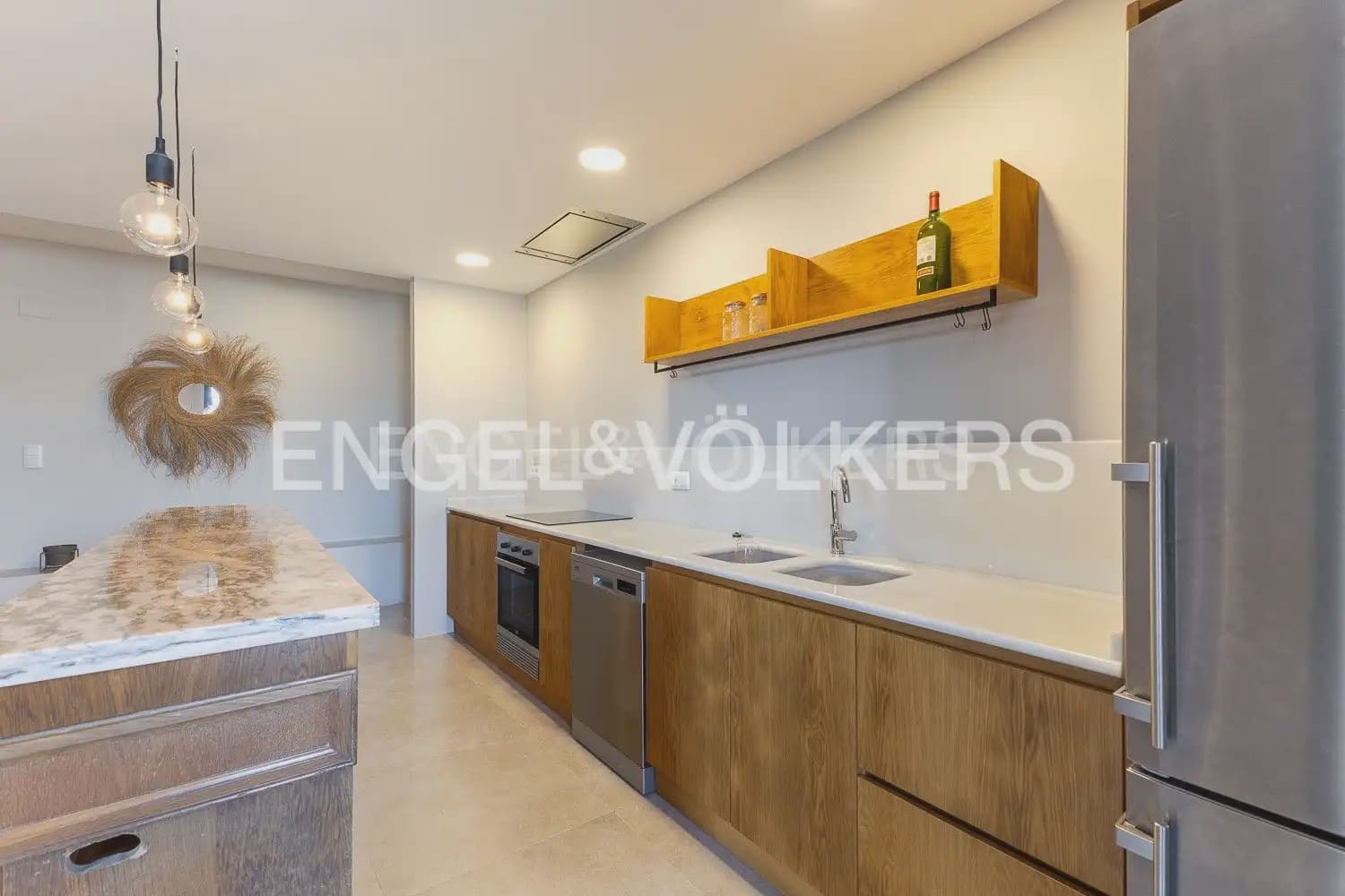 5 sypialnia Willa do wynajęcia w Tavernes de la Valldigna z basenem garażem - 3 500 € (Ref: 9983827)