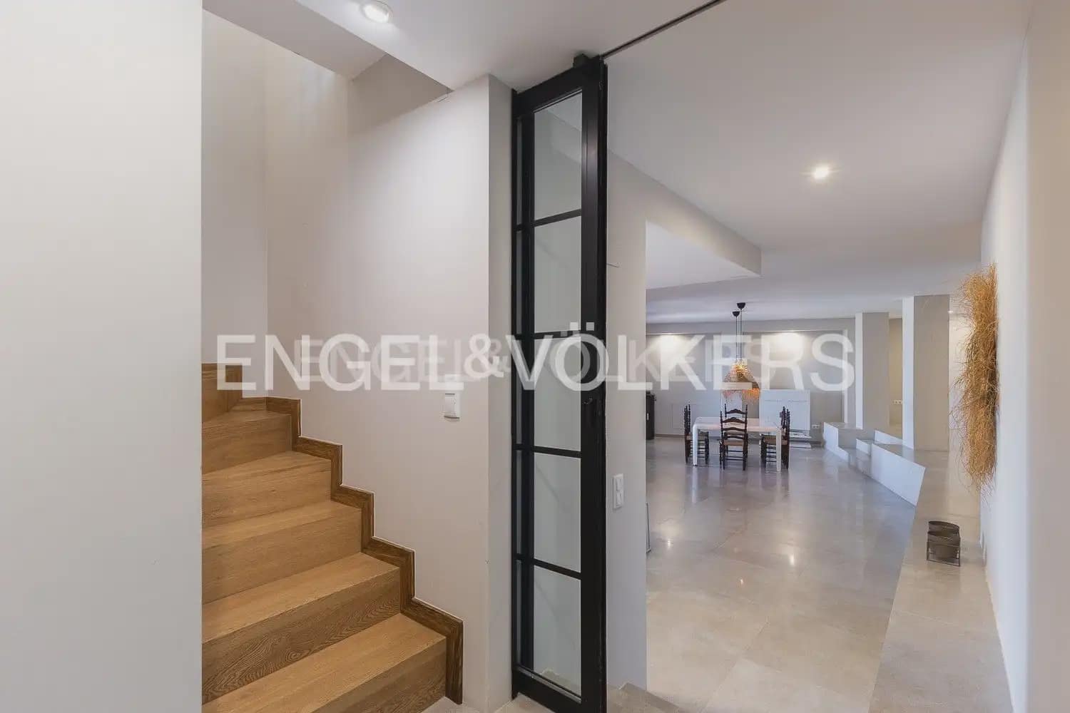 5 sypialnia Willa do wynajęcia w Tavernes de la Valldigna z basenem garażem - 3 500 € (Ref: 9983827)