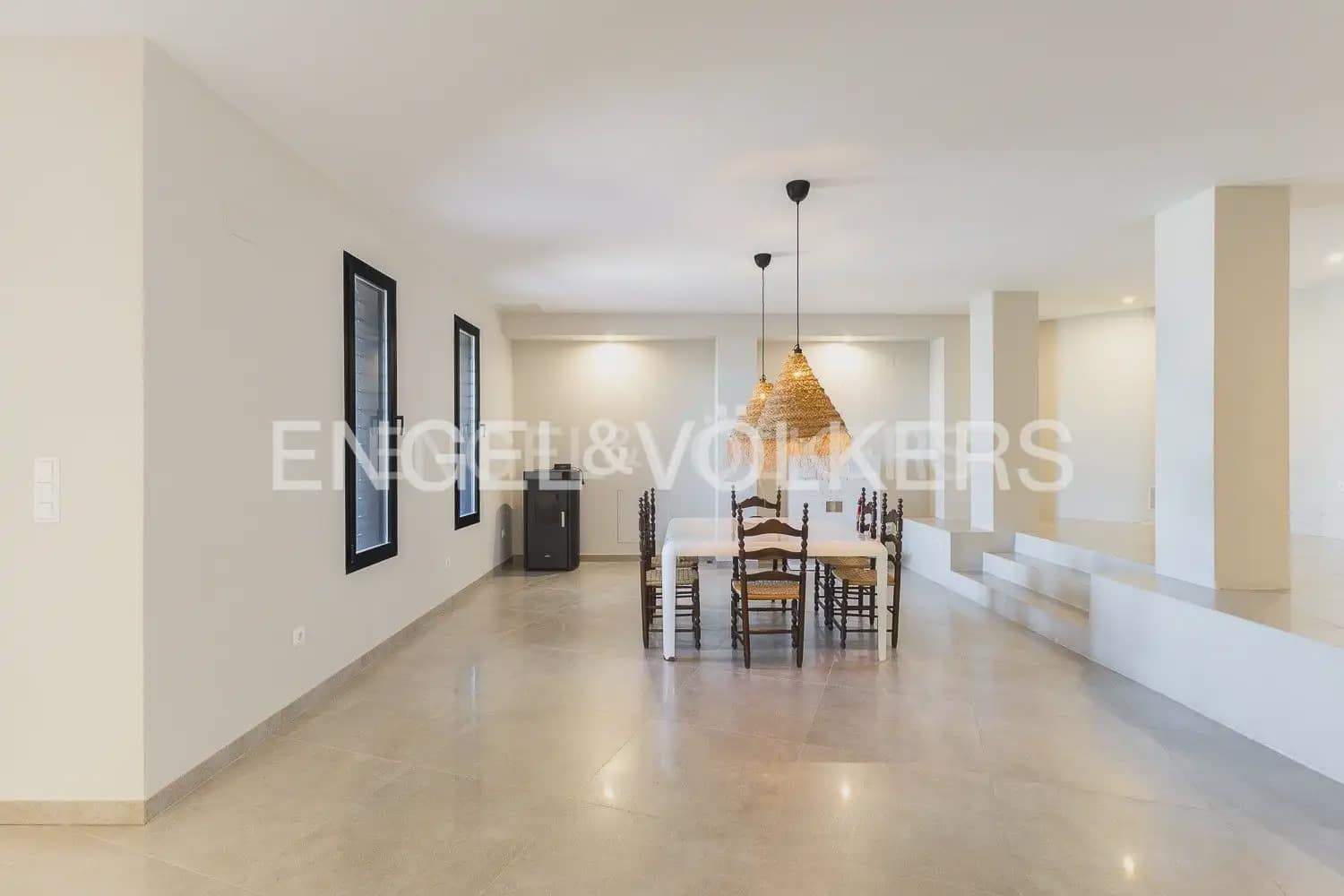 5 sypialnia Willa do wynajęcia w Tavernes de la Valldigna z basenem garażem - 3 500 € (Ref: 9983827)