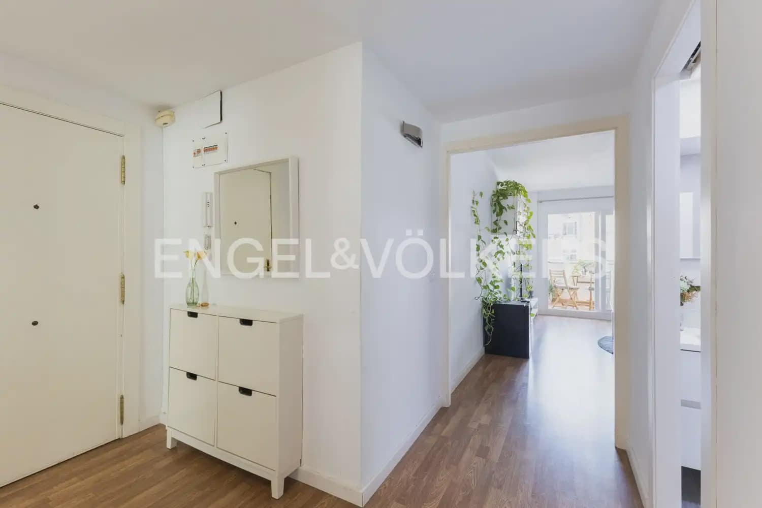 1 quarto Apartamento para arrendar em Valencia cidade - 1 250 € (Ref: 9983960)