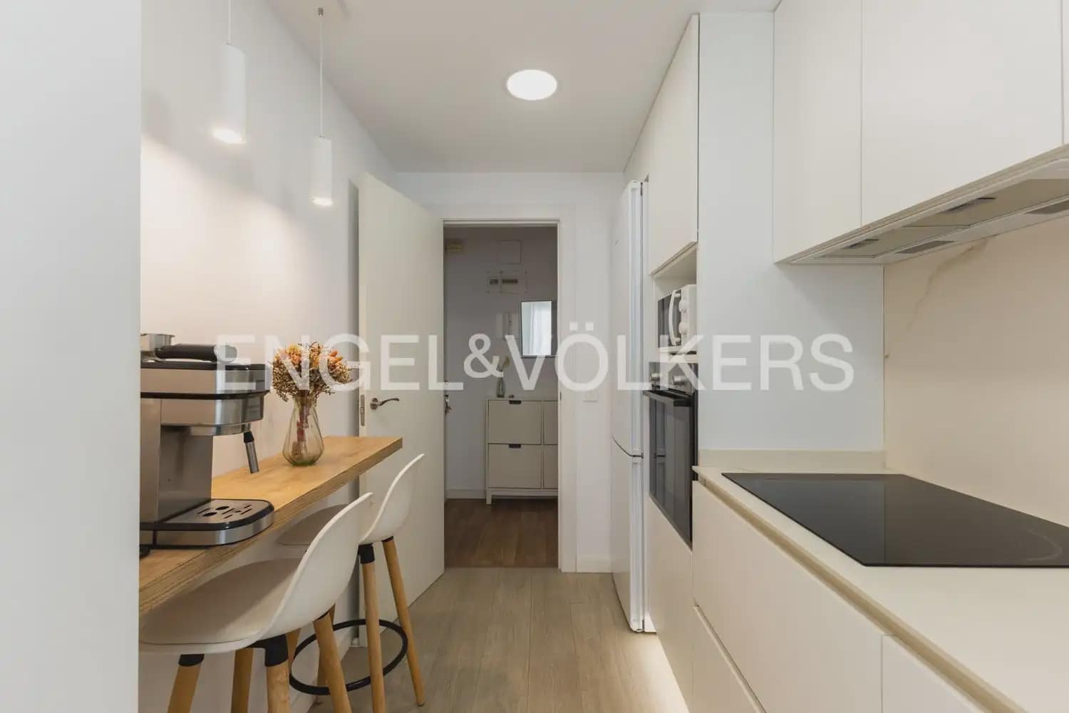 1 quarto Apartamento para arrendar em Valencia cidade - 1 250 € (Ref: 9983960)