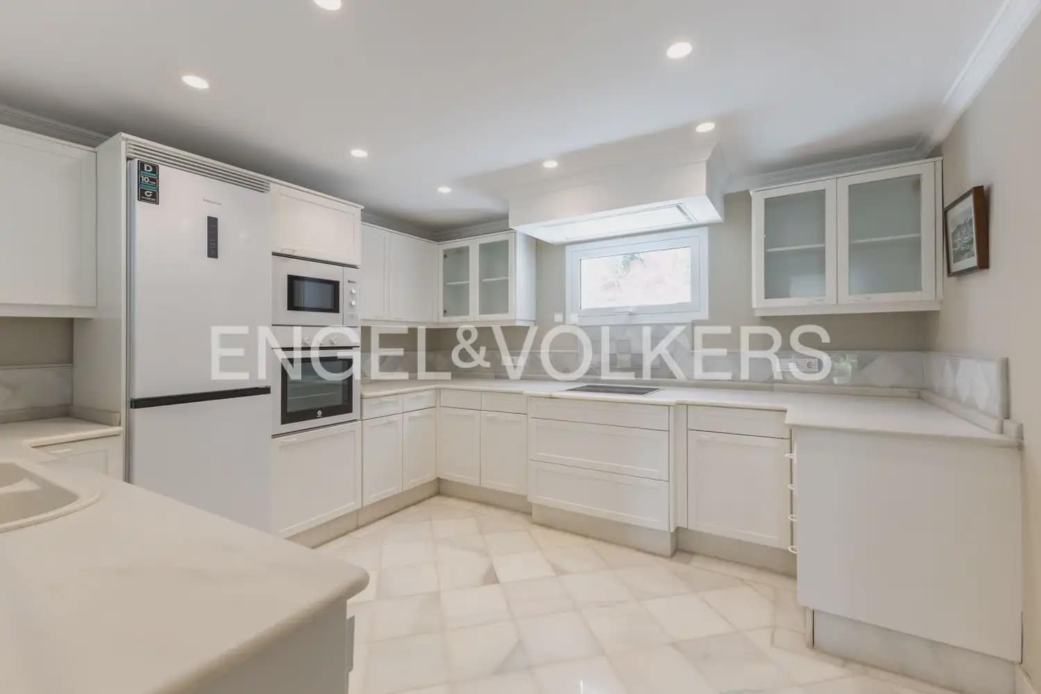 6 soverom Villa til salgs i Sagunto / Sagunt med svømmebasseng garasje - € 3 600 000 (Ref: 9984084)