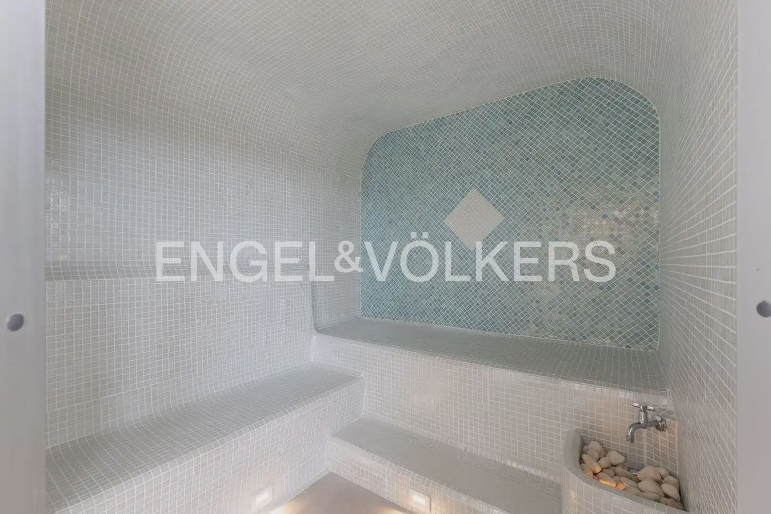 6 soverom Villa til salgs i Sagunto / Sagunt med svømmebasseng garasje - € 3 600 000 (Ref: 9984084)