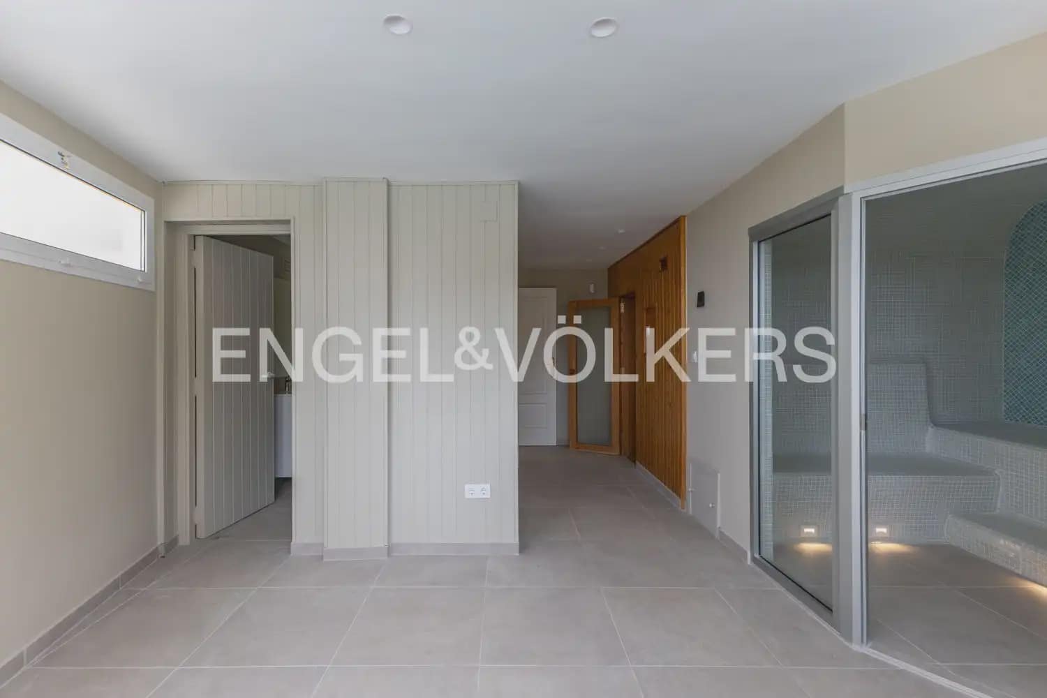 6 soverom Villa til salgs i Sagunto / Sagunt med svømmebasseng garasje - € 3 600 000 (Ref: 9984084)