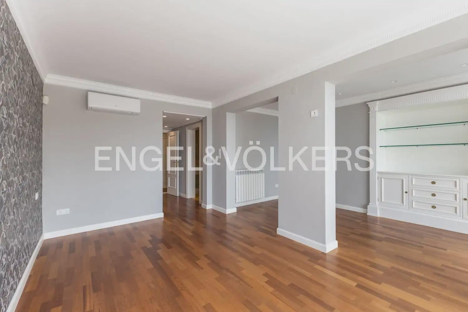 6 soverom Villa til salgs i Sagunto / Sagunt med svømmebasseng garasje - € 3 600 000 (Ref: 9984084)