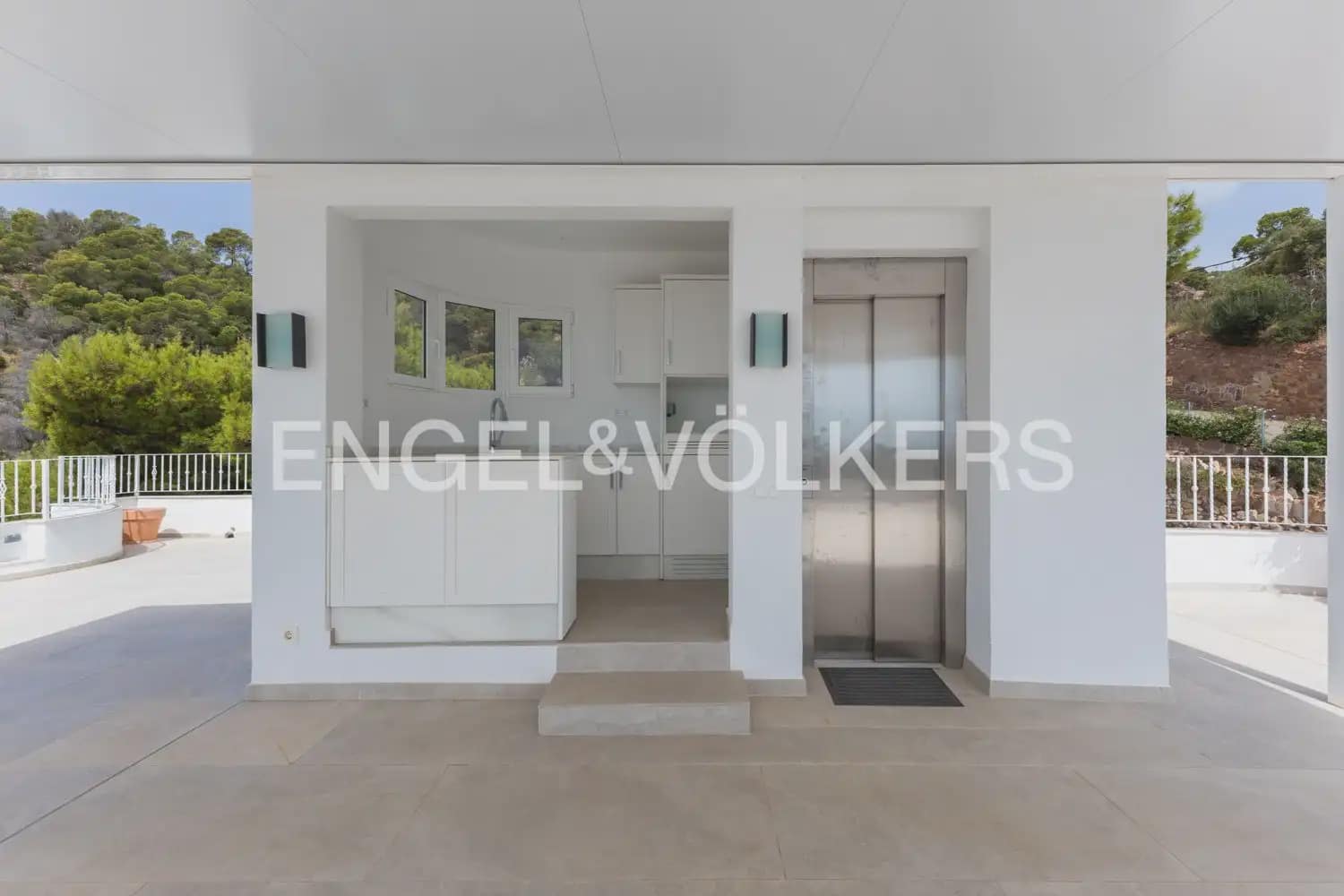 6 soverom Villa til salgs i Sagunto / Sagunt med svømmebasseng garasje - € 3 600 000 (Ref: 9984084)