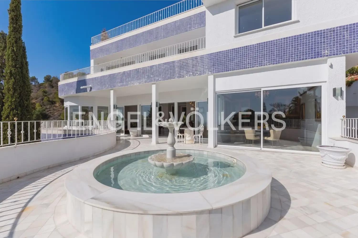 6 soverom Villa til salgs i Sagunto / Sagunt med svømmebasseng garasje - € 3 600 000 (Ref: 9984084)