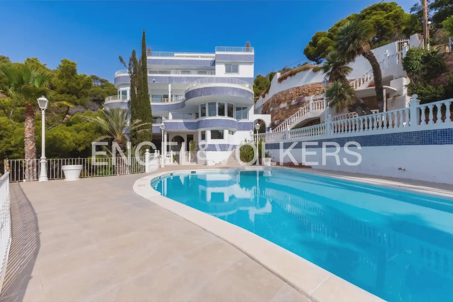 6 soverom Villa til salgs i Sagunto / Sagunt med svømmebasseng garasje - € 3 600 000 (Ref: 9984084)