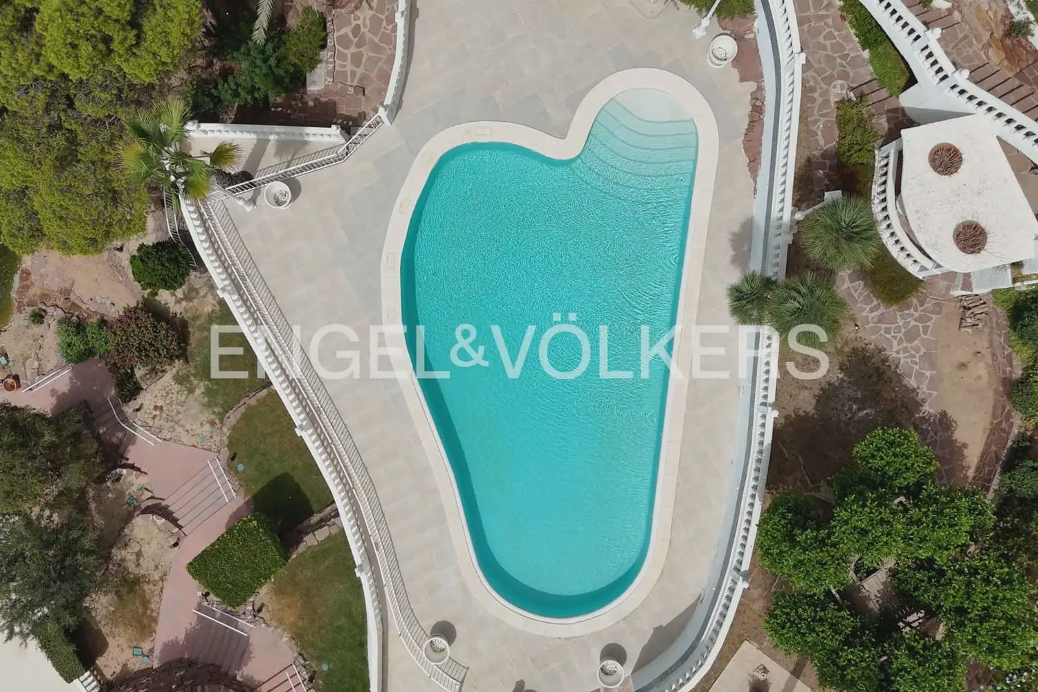 6 soverom Villa til salgs i Sagunto / Sagunt med svømmebasseng garasje - € 3 600 000 (Ref: 9984084)