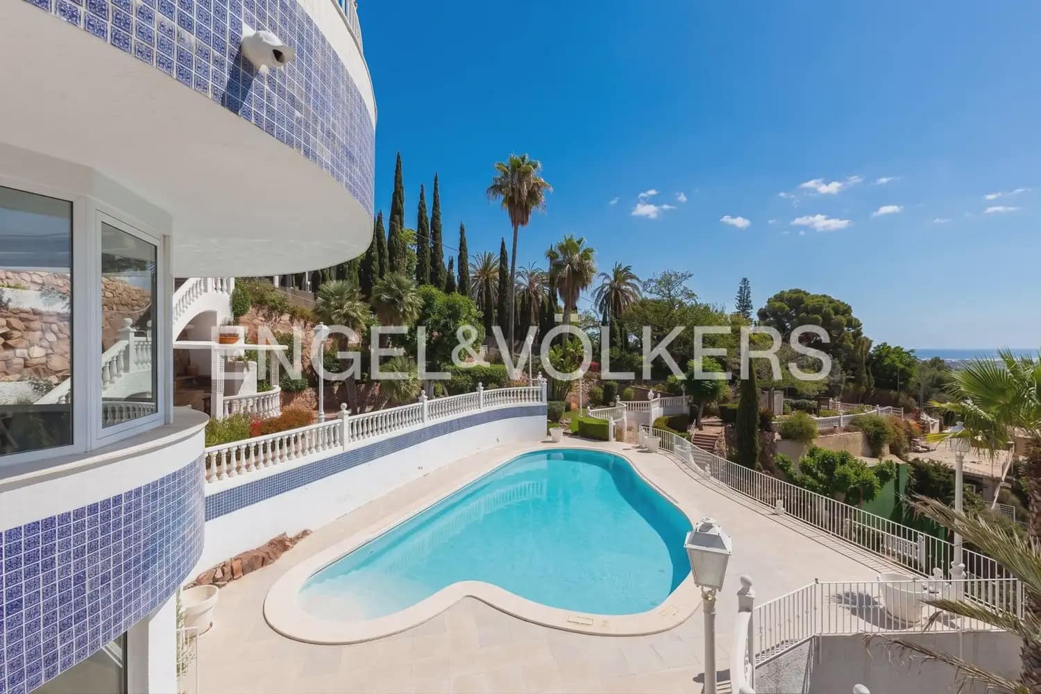 6 soverom Villa til salgs i Sagunto / Sagunt med svømmebasseng garasje - € 3 600 000 (Ref: 9984084)