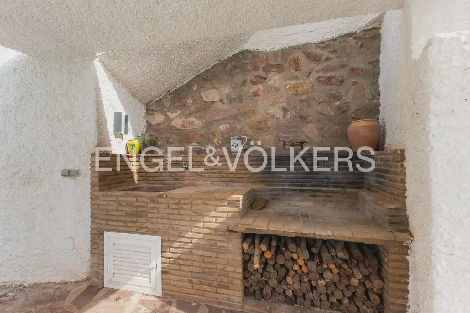 6 soverom Villa til salgs i Sagunto / Sagunt med svømmebasseng garasje - € 3 600 000 (Ref: 9984084)
