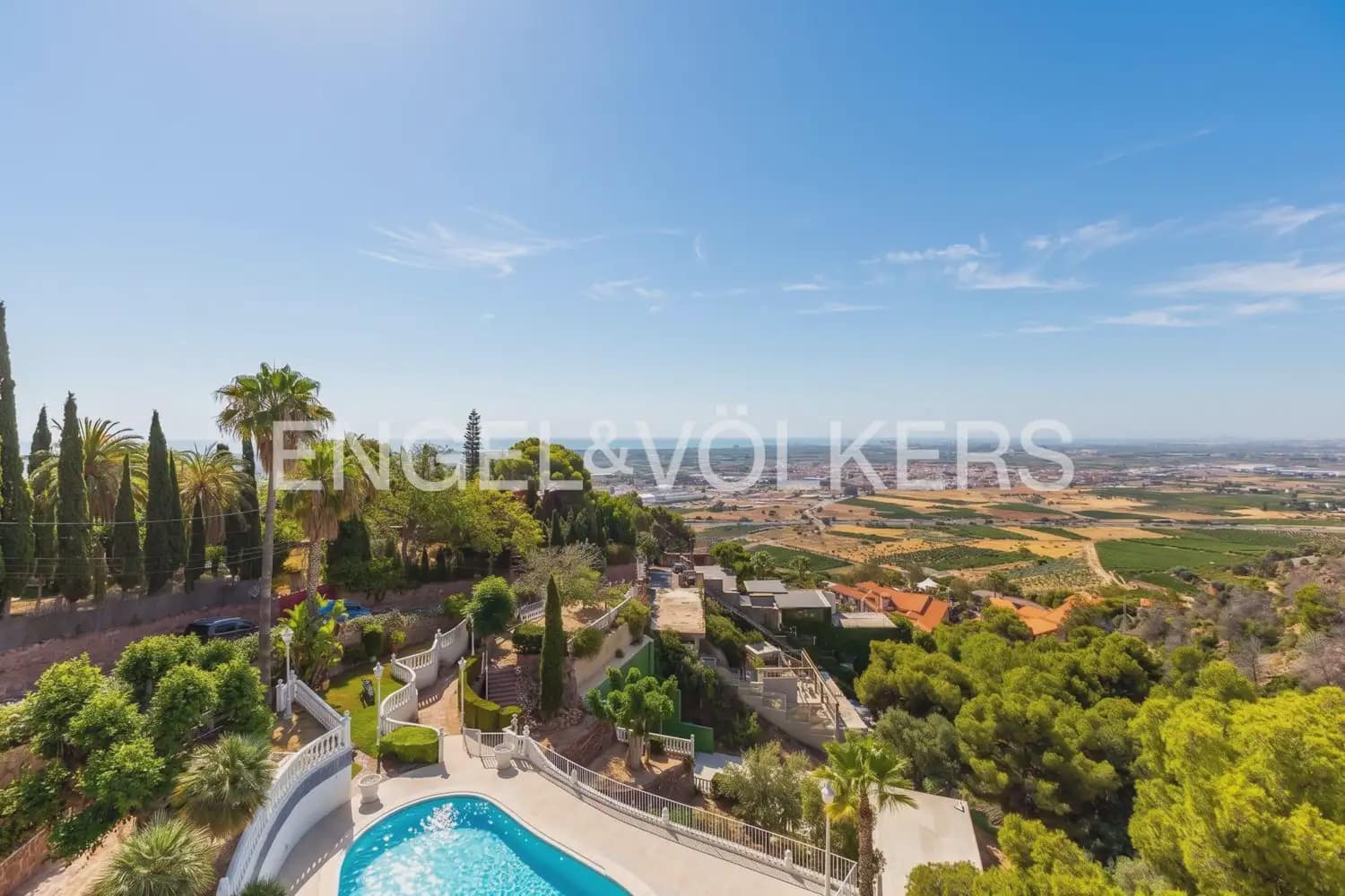 6 soverom Villa til salgs i Sagunto / Sagunt med svømmebasseng garasje - € 3 600 000 (Ref: 9984084)