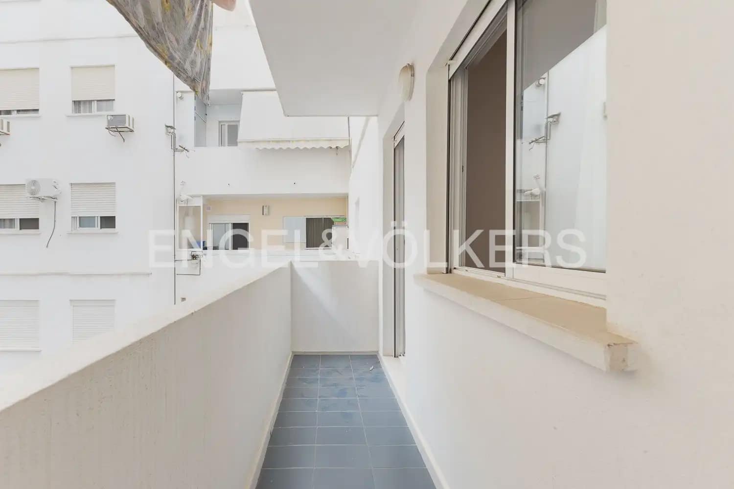 4 chambre Appartement à vendre à Quart de Poblet - 285 000 € (Ref: 9985747)