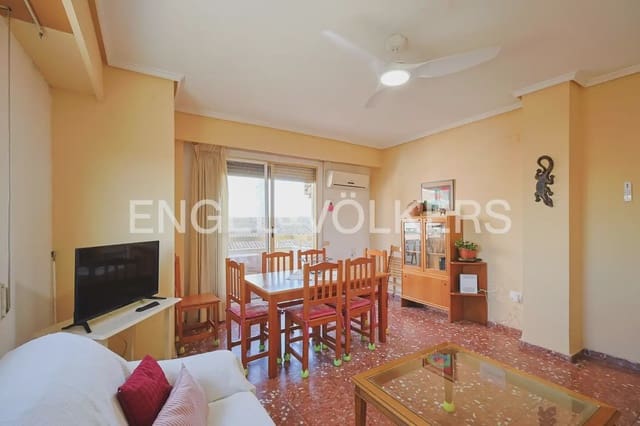 Appartement de 4 chambres à louer à Pinedo, Valence ville - 1 300 € (Ref: 9986069)