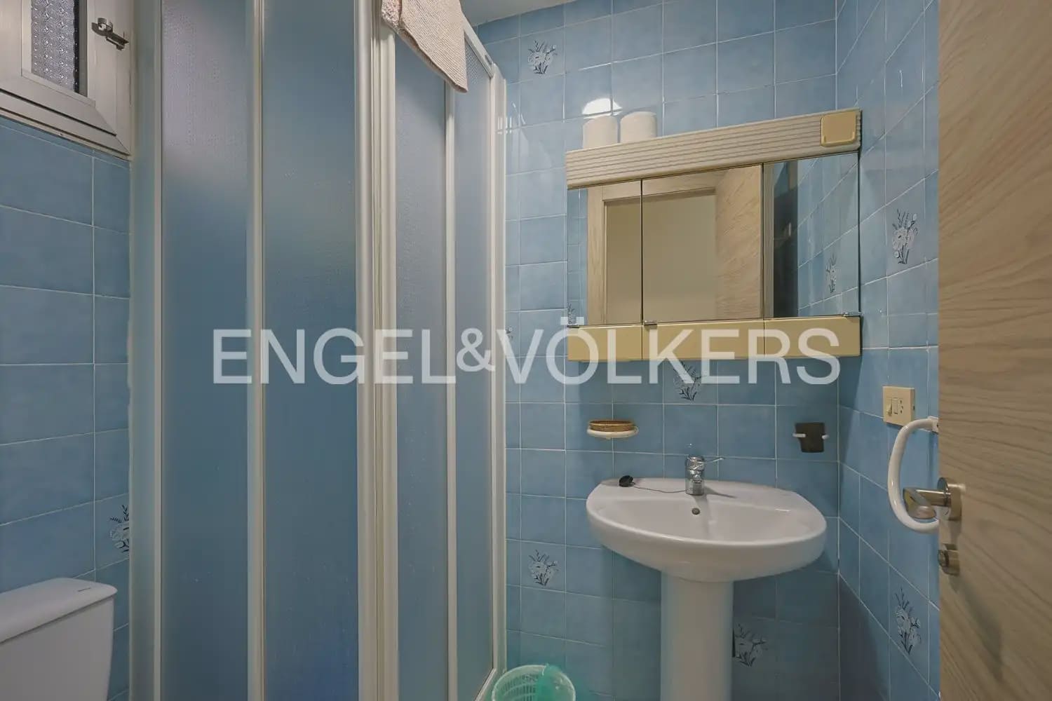 4 Zimmer Wohnung zu vermieten in Valencia Stadt - 1.300 € (Ref: 9986069)