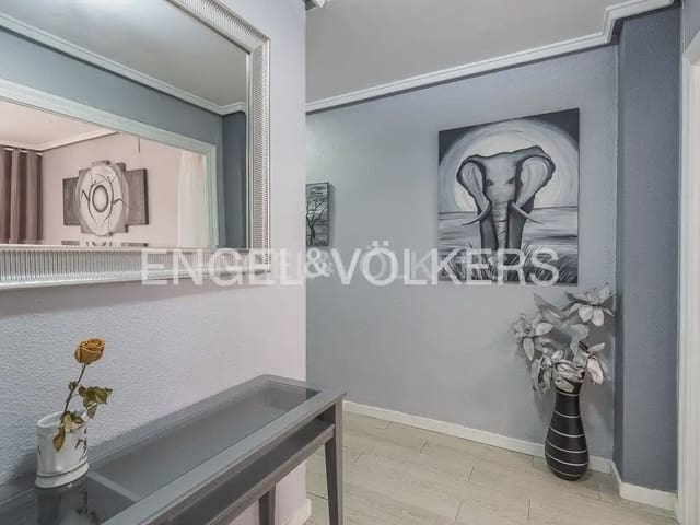 4 Zimmer Wohnung zu vermieten in Llíria - 1.100 € (Ref: 9986168)